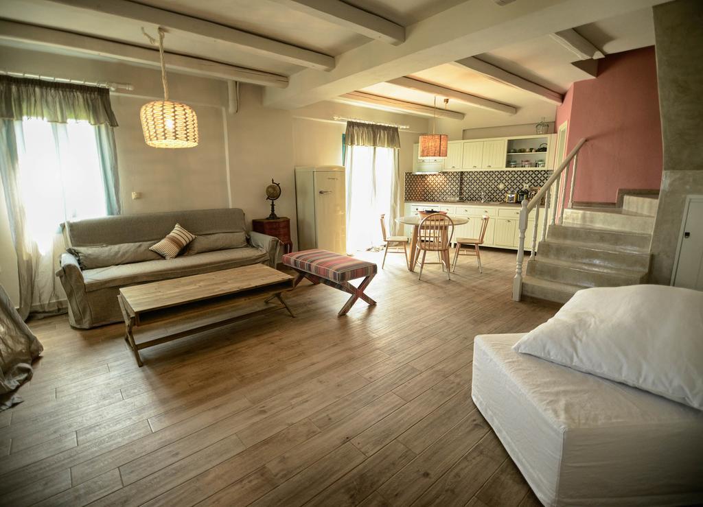 Villa Anemoessa Luxury *